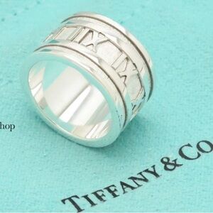 Tiffany & Co 💯% Auth Atlas Roman Numeral Wide Band Ring w/Pouch ✨EUC✨ 10gr✨